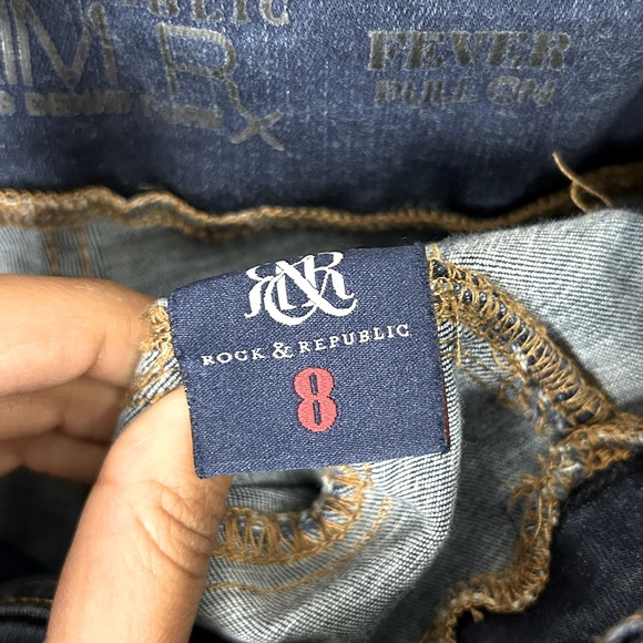 Rock & Republic | Denim RX Fever Pull on Jeans | 8 - Picture 9 of 9
